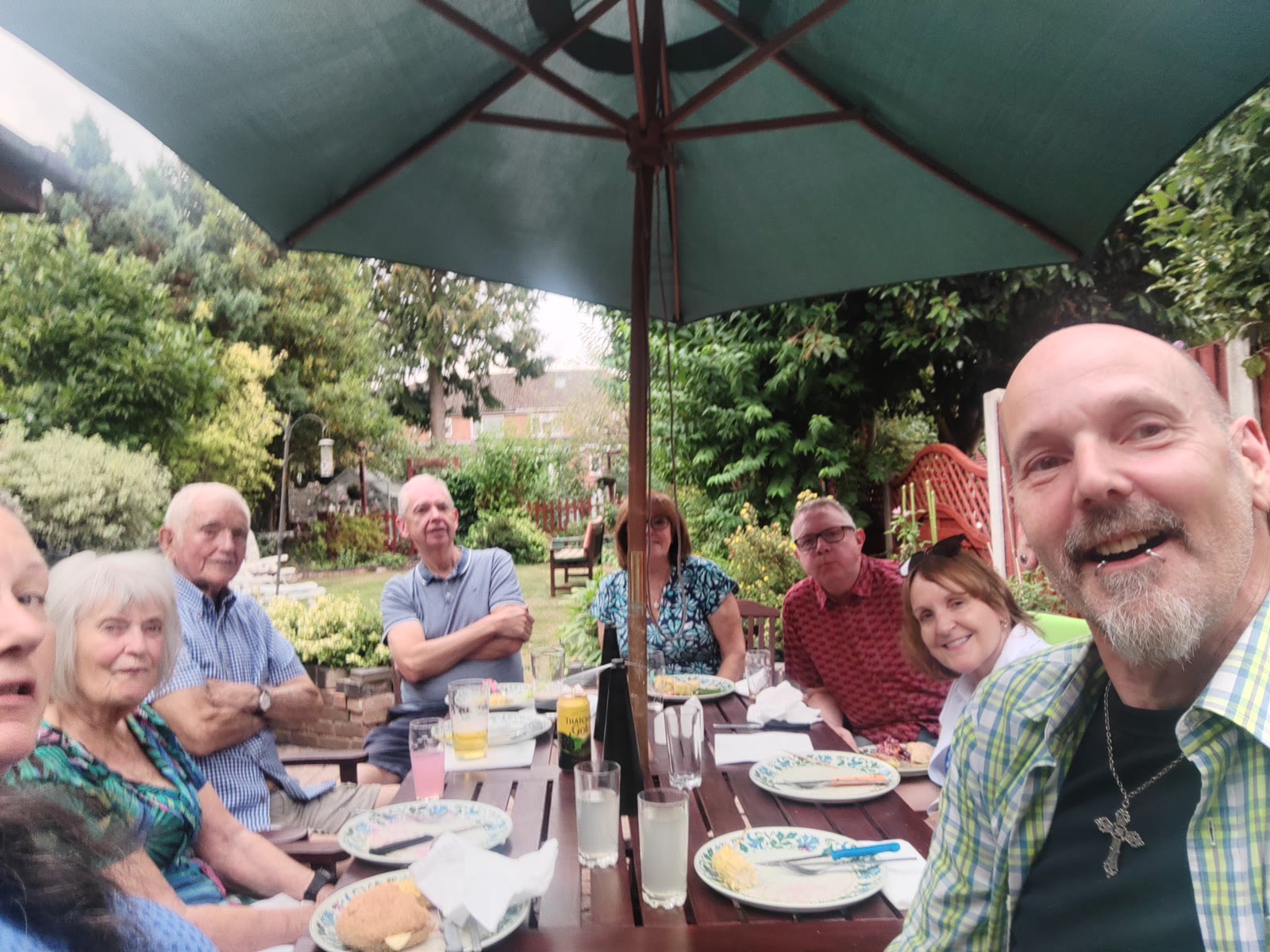 A single photo from the barbecue evening.